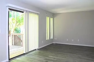 3830 Heathrow Dr, Winston-Salem, NC 27127 - Photo 4