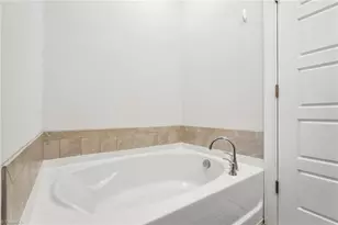 4737 Willowstone Dr, High Point, NC 27265 - Photo 38