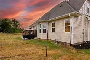 7614 Sir William Dr, Kernersville, NC 27284 - Photo 42