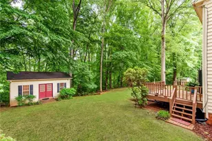 5812 Luxbury Ct, Winston-Salem, NC 27104 - Photo 32