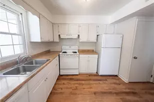 466 Muirs Chapel Rd, Greensboro, NC 27410 - Photo 6