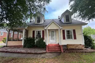 810 N Main St, Walnut Cove, NC 27052 - Photo 2