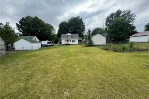 810 N Main St, Walnut Cove, NC 27052 - Photo 40