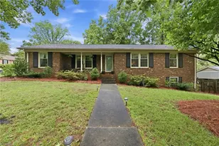 1601 Forest Valley Rd, Greensboro, NC 27410 - Photo 2