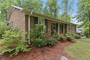 1601 Forest Valley Rd, Greensboro, NC 27410 - Photo 4