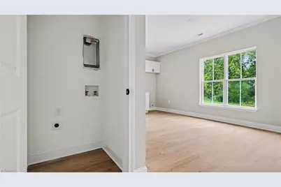 217 Lansdowne Street, High Point, NC 27262 - Photo 20
