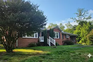 1129 Ziglar Rd, Winston-Salem, NC 27105 - Photo 2