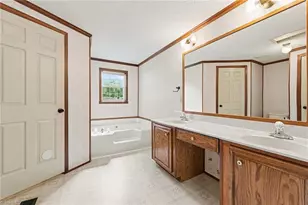 194 W 3rd St, Denton, NC 27239 - Photo 20