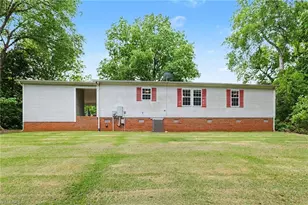 194 W 3rd St, Denton, NC 27239 - Photo 24
