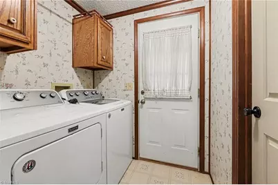 194 W 3rd Street, Denton, NC 27239 - Photo 22