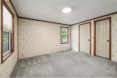 194 W 3rd Street, Denton, NC 27239 - Photo 18