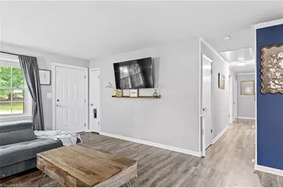 214 N Charles Drive, Winston-Salem, NC 27107 - Photo 6