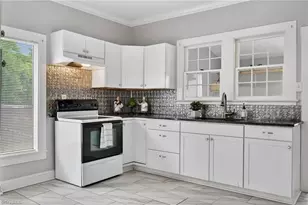 1139 E Main St, Graham, NC 27253 - Photo 16