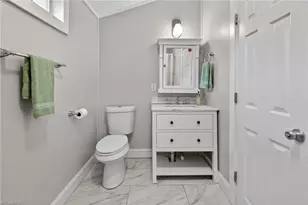 1139 E Main St, Graham, NC 27253 - Photo 14