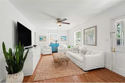 2439 Hoyt Street, Winston-Salem, NC 27103 - Photo 2