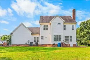 129 Walnut Ave, Yadkinville, NC 27055 - Photo 24