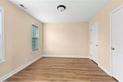 129 Walnut Avenue, Yadkinville, NC 27055 - Photo 28