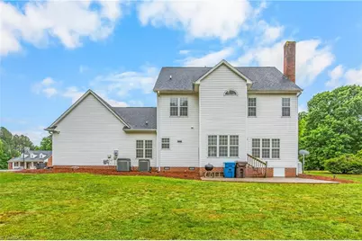 129 Walnut Avenue, Yadkinville, NC 27055 - Photo 32