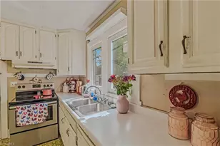 130 W Elm St, Mount Airy, NC 27030 - Photo 14