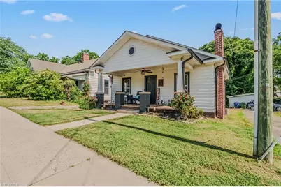 130 W Elm Street, Mount Airy, NC 27030 - Photo 2