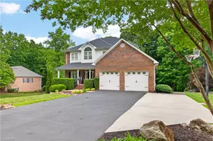1380 Ridgewood Cir, Asheboro, NC 27203 - Photo 4