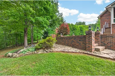 1380 Ridgewood Circle, Asheboro, NC 27203 - Photo 6