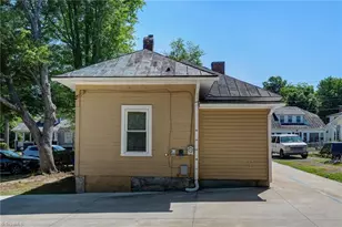 529 Boyd St, Reidsville, NC 27320 - Photo 20