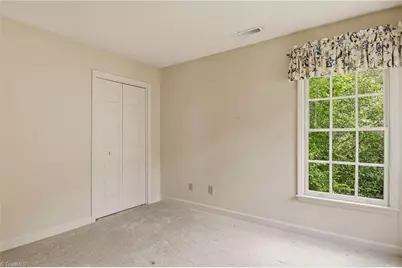 2032 Williamsburg Manor Court, Winston-Salem, NC 27103 - Photo 28