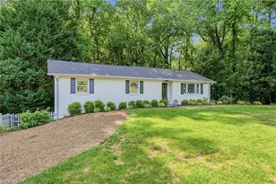 410 N Gordon Dr, Winston-Salem, NC 27104 - Photo 1