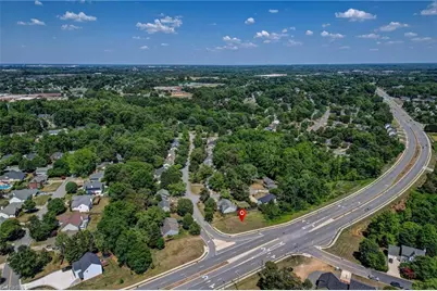 4000 Trappers Run Court, High Point, NC 27265 - Photo 8