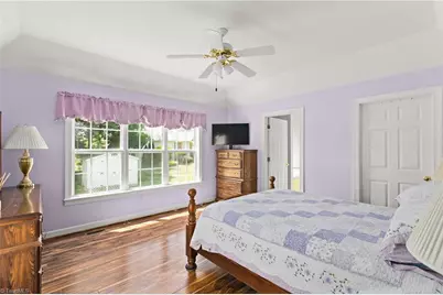 4152 Saint Johns Street, High Point, NC 27265 - Photo 18