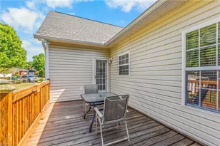 4152 St Johns St, High Point, NC 27265 - Photo 32
