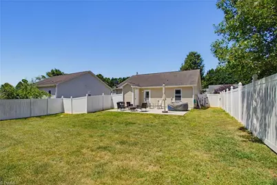 315 Maynard South Drive, Winston-Salem, NC 27107 - Photo 26