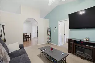 315 Maynard S Dr, Winston-Salem, NC 27107 - Photo 8