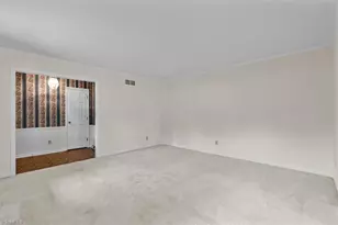 3911 Williams Dairy Rd, Greensboro, NC 27406 - Photo 6