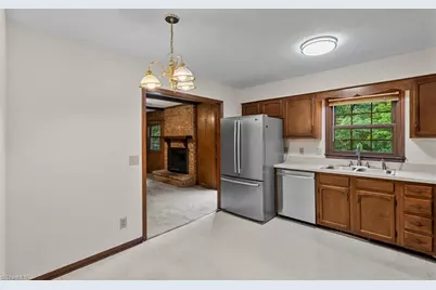 3911 Williams Dairy Road, Greensboro, NC 27406 - Photo 10