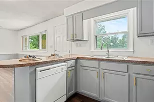 3760 Wyandotte Ave, Winston-Salem, NC 27127 - Photo 10