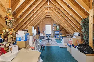 5723 Woodrose Ln, Greensboro, NC 27410 - Photo 30