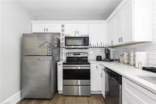1208 Madison St, High Point, NC 27262 - Photo 10