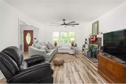 1832 Travis Lane, Burlington, NC 27217 - Photo 8