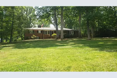7950 E Holly Grove Road, Thomasville, NC 27360 - Photo 2