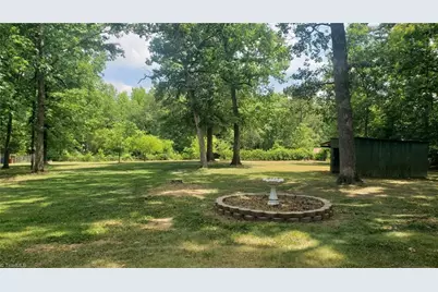 7950 E Holly Grove Road, Thomasville, NC 27360 - Photo 4