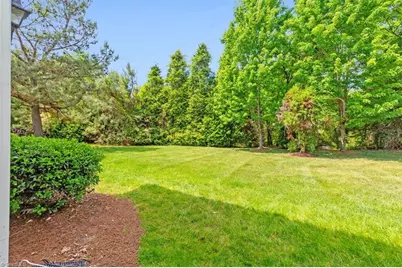 5627 Hornaday Road #B, Greensboro, NC 27409 - Photo 24