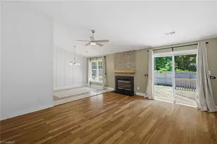 3307 Briarbend Dr, Greensboro, NC 27410 - Photo 6