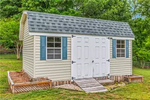 3805 Spring Branch Dr, Winston-Salem, NC 27107 - Photo 24