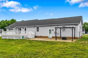 8300 Dorwood Dr, Browns Summit, NC 27214 - Photo 30