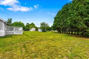 8300 Dorwood Dr, Browns Summit, NC 27214 - Photo 32