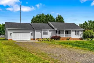 8300 Dorwood Dr, Browns Summit, NC 27214 - Photo 2
