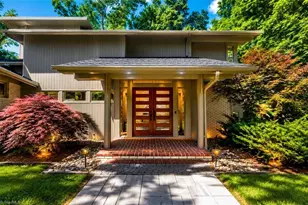 6832 Colonial Club Dr, Thomasville, NC 27360 - Photo 2
