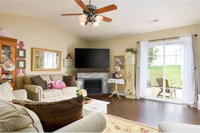 3929 Foliage Drive, Winston-Salem, NC 27101 - Photo 12